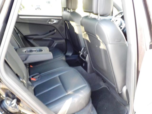 PORSCHE Macan usata, con Sedile posteriore sdoppiato