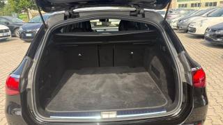 MERCEDES-BENZ E 220 usata, con USB