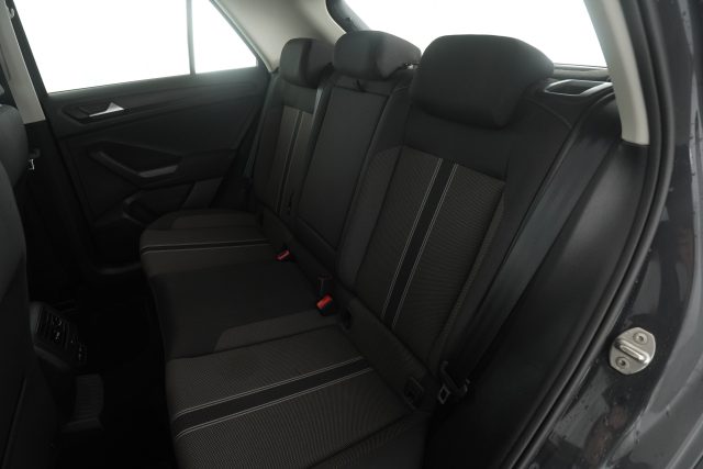 VOLKSWAGEN T-Roc usata 9