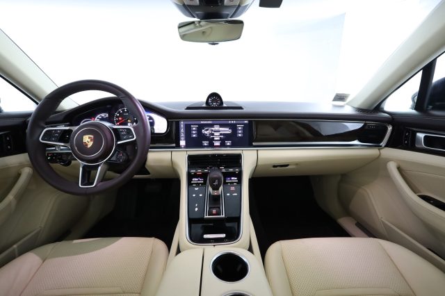 PORSCHE Panamera usata 10