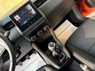 RENAULT Clio usata, con Touch screen