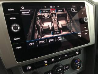 VOLKSWAGEN Passat Variant usata, con Park Distance Control