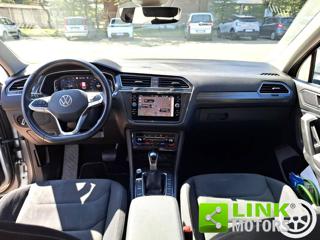 VOLKSWAGEN Tiguan Allspace usata, con Airbag testa