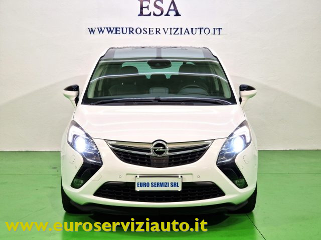 OPEL Zafira Tourer usata, con Sedile passeggero ribaltabile
