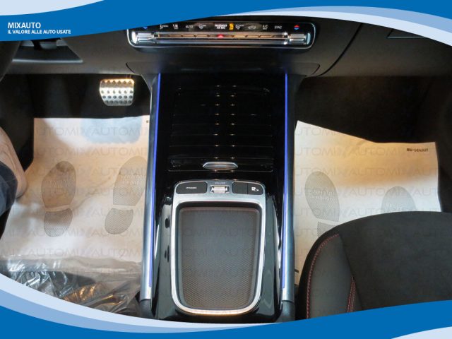 MERCEDES-BENZ GLA 200 usata, con Boardcomputer