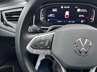 VOLKSWAGEN Taigo usata, con Autoradio