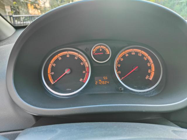 OPEL Corsa usata, con Autoradio
