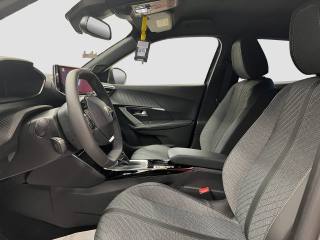 PEUGEOT 2008 usata 13