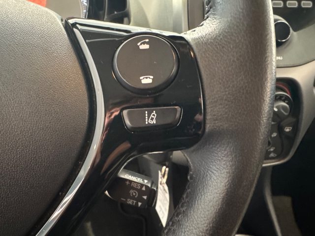 TOYOTA Aygo usata, con Controllo elettronico della corsia