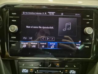 VOLKSWAGEN Passat Variant usata, con Touch screen
