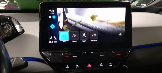 VOLKSWAGEN ID.3 usata, con Telecamera per parcheggio assistito
