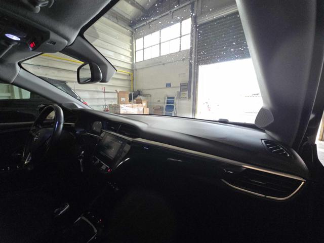 OPEL Corsa usata, con Airbag laterali