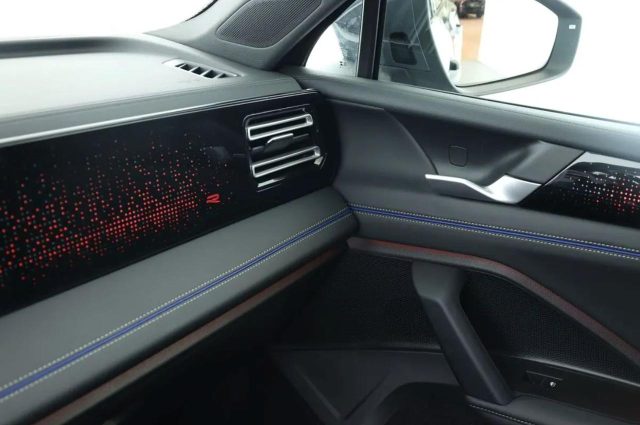 VOLKSWAGEN Tiguan usata, con Trazione integrale