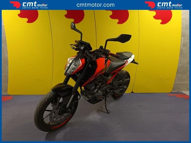 KTM 125 Duke usata 1