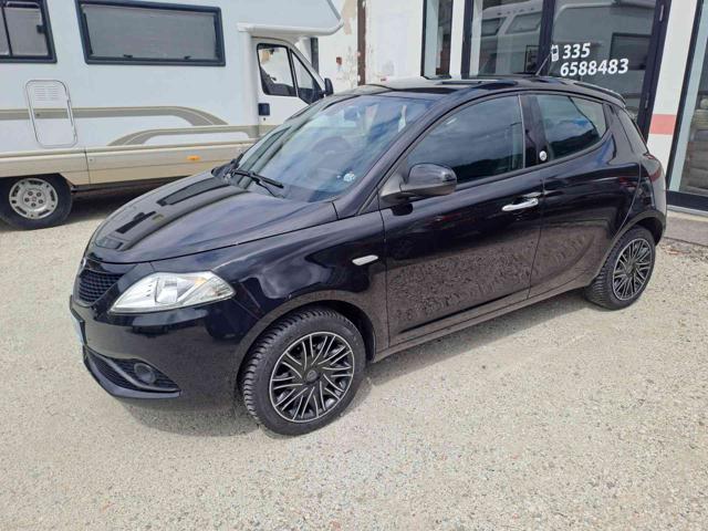 LANCIA Ypsilon usata 24