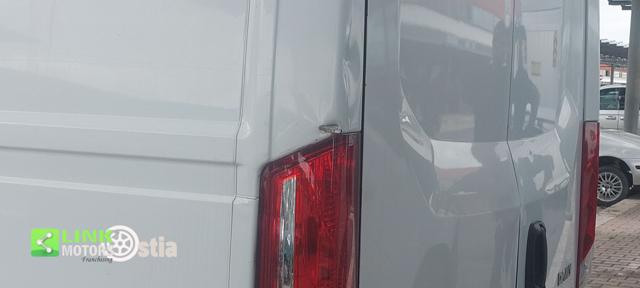 IVECO Daily usata 8
