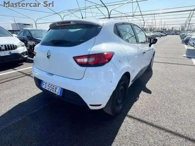 RENAULT Clio usata, con Boardcomputer
