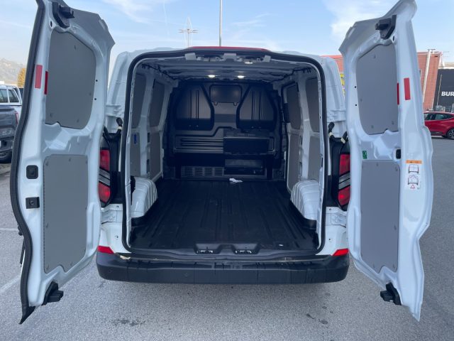 FORD Transit Custom usata, con Autoradio digitale