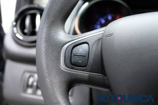 RENAULT Clio usata, con Specchietti laterali elettrici