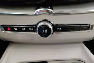 VOLVO XC60 usata, con Touch screen