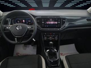 VOLKSWAGEN T-Roc usata 14