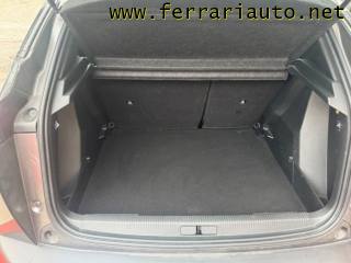 PEUGEOT 2008 usata, con Touch screen