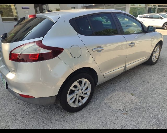 RENAULT Megane usata, con Autoradio