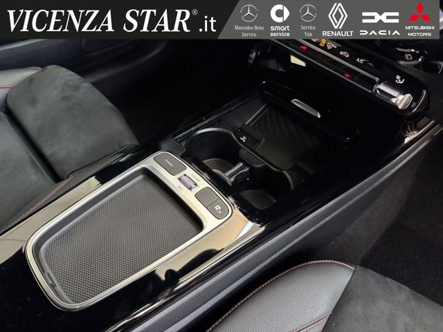 MERCEDES-BENZ CLA 200 usata, con Volante in pelle