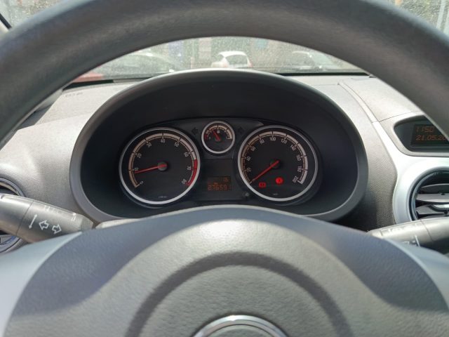 OPEL Corsa usata, con Controllo trazione