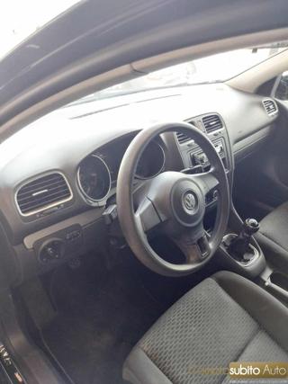 VOLKSWAGEN Golf usata, con ESP