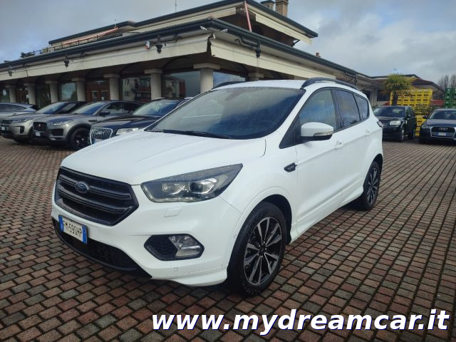 FORD Kuga usata, con Autoradio