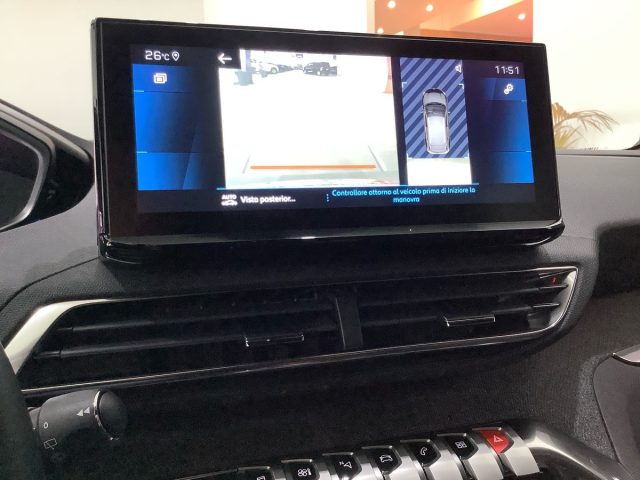 PEUGEOT 3008 usata, con Bracciolo