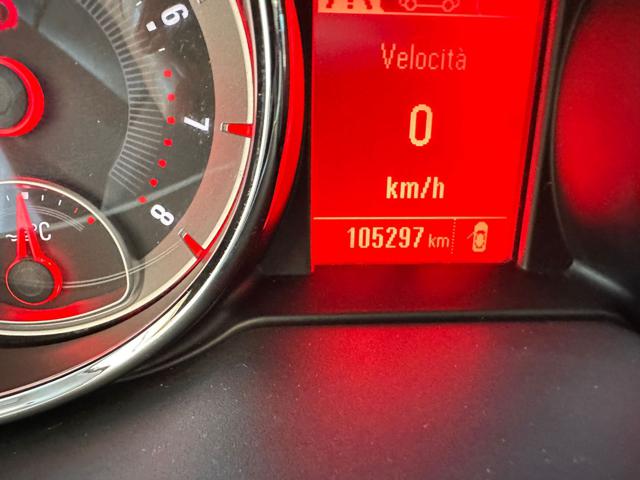 OPEL Adam usata, con Volante in pelle