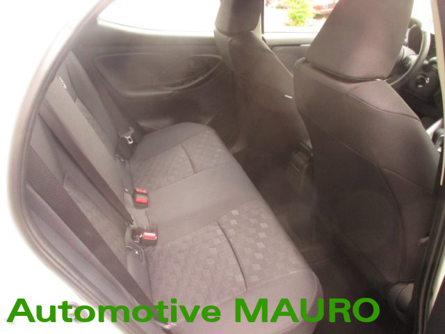 TOYOTA Yaris usata, con Bluetooth