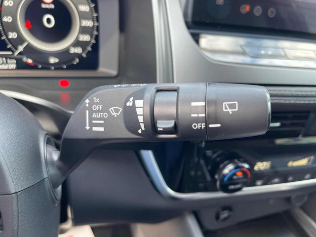 NISSAN Qashqai usata, con Telecamera per parcheggio assistito