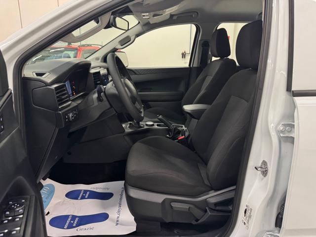 VOLKSWAGEN Amarok usata, con Autoradio