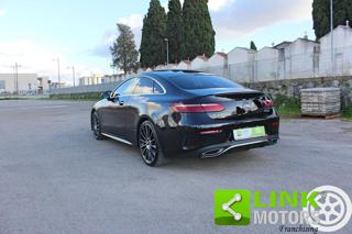 MERCEDES-BENZ E 220 usata, con Interni in pelle