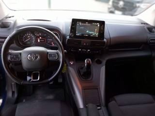 TOYOTA Proace City usata, con Autoradio