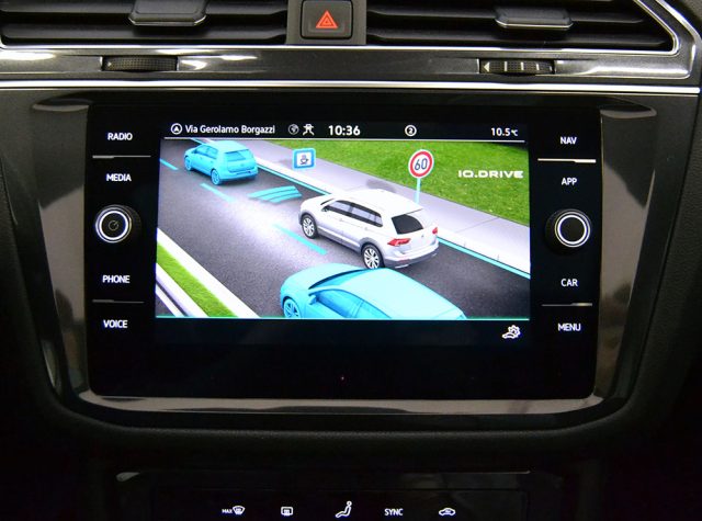 VOLKSWAGEN Tiguan Allspace usata, con Chiusura centralizzata