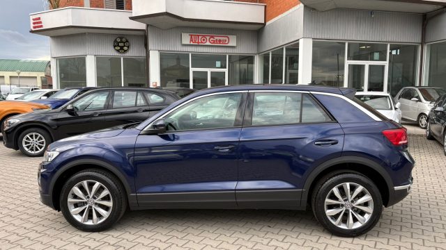 VOLKSWAGEN T-Roc usata, con Autoradio