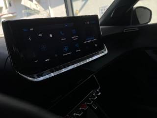 PEUGEOT 2008 usata, con Start/Stop Automatico
