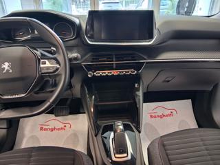PEUGEOT 2008 usata, con Sistema di navigazione