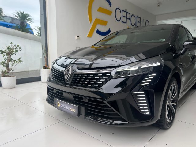 RENAULT Clio usata, con Alzacristalli elettrici