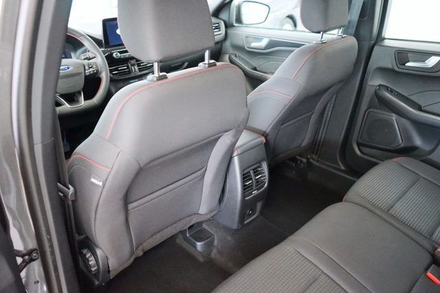 FORD Kuga usata, con Luci diurne