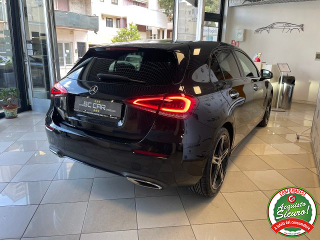 MERCEDES-BENZ A 180 usata, con Fari LED
