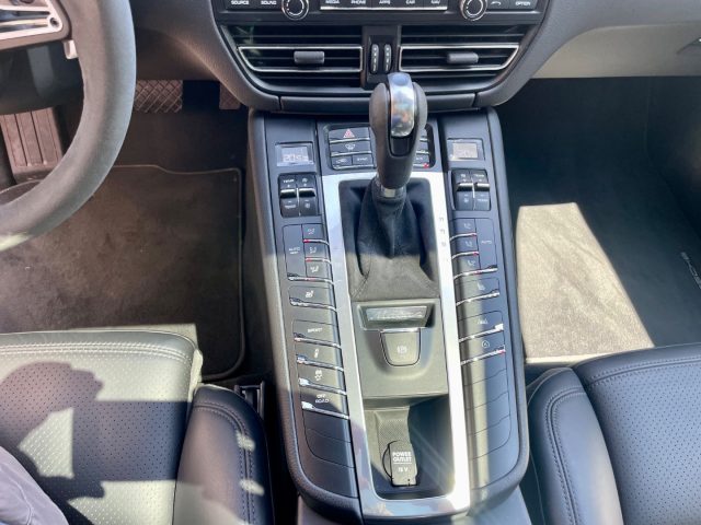 PORSCHE Macan usata, con Controllo trazione