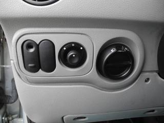 RENAULT Kangoo usata 24