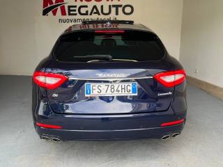 MASERATI Levante usata, con Autoradio