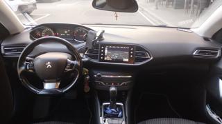 PEUGEOT 308 usata, con Sedile posteriore sdoppiato