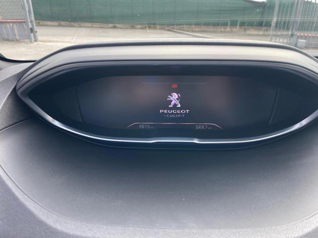 PEUGEOT 3008 usata, con Sistema di navigazione